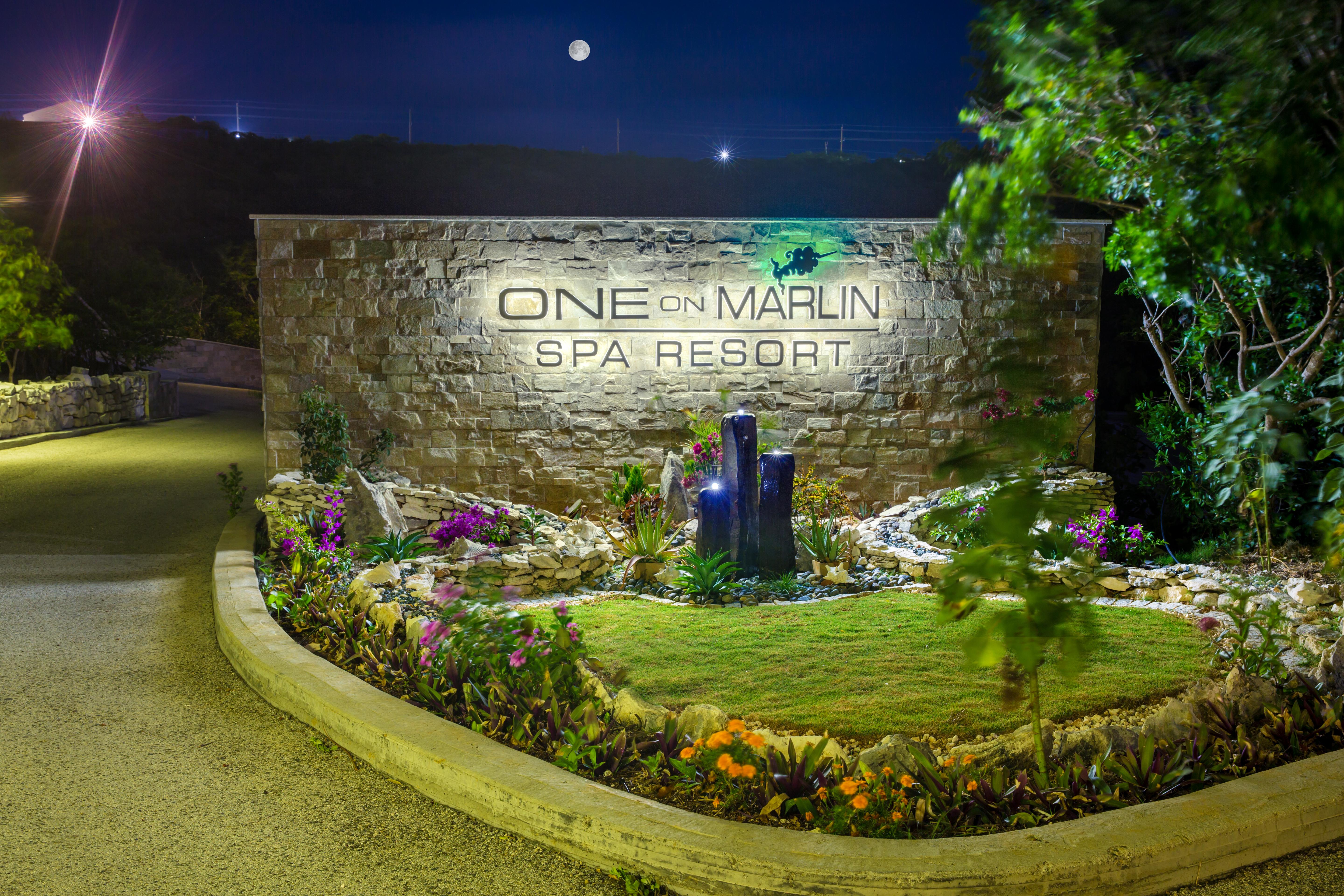 One On Marlin Resort (Adults Only) Turtle Cove Exteriér fotografie